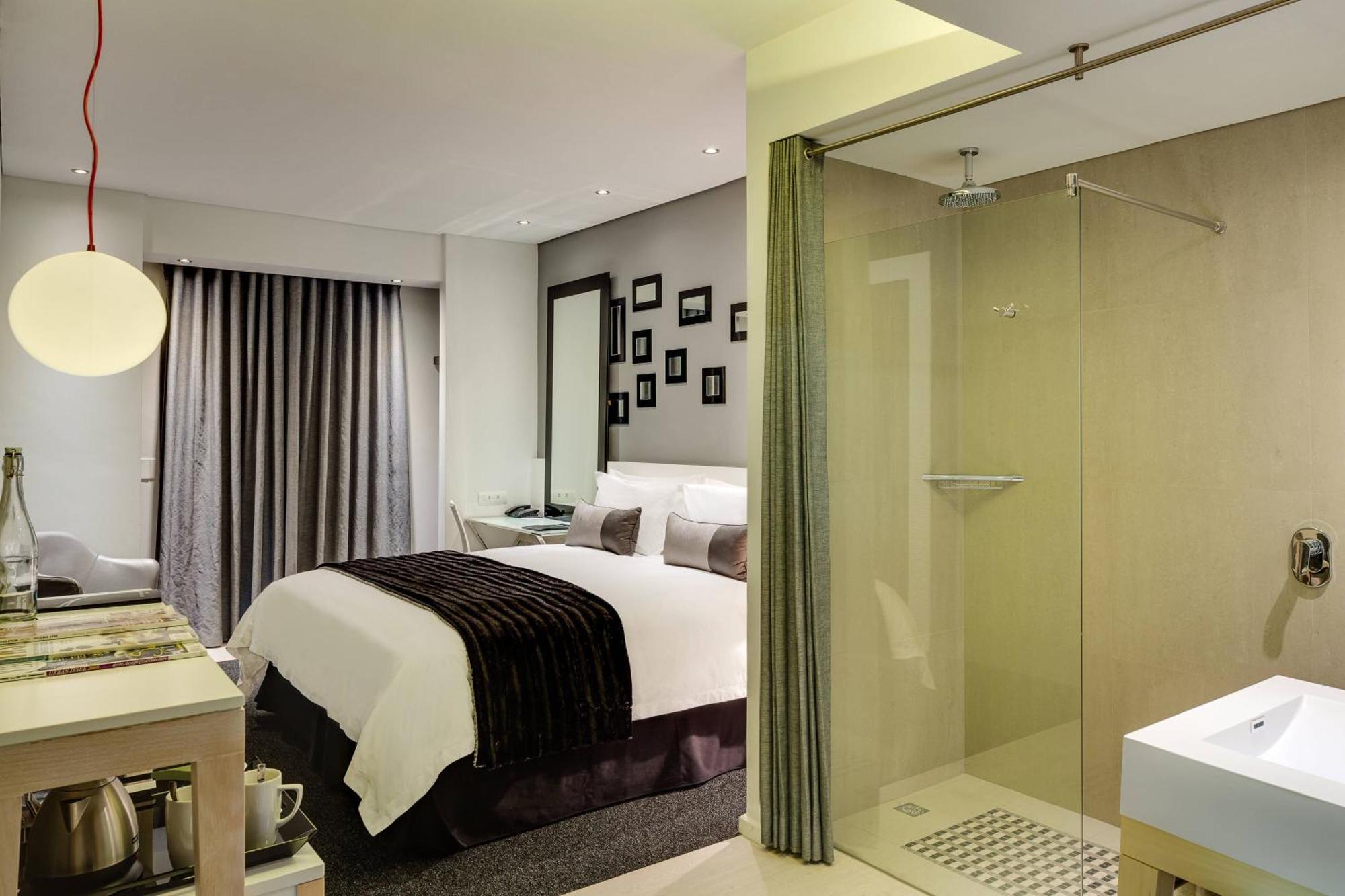 Protea Hotel Fire & Ice! By Marriott Pretoria Menlyn מראה חיצוני תמונה