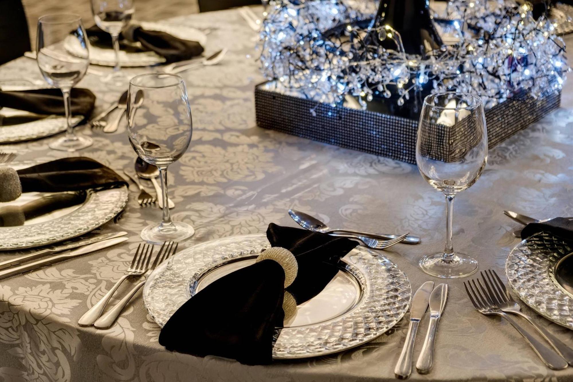 Protea Hotel Fire & Ice! By Marriott Pretoria Menlyn מראה חיצוני תמונה
