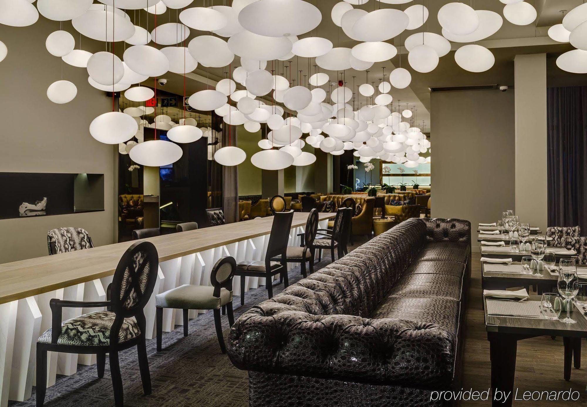 Protea Hotel Fire & Ice! By Marriott Pretoria Menlyn מראה חיצוני תמונה